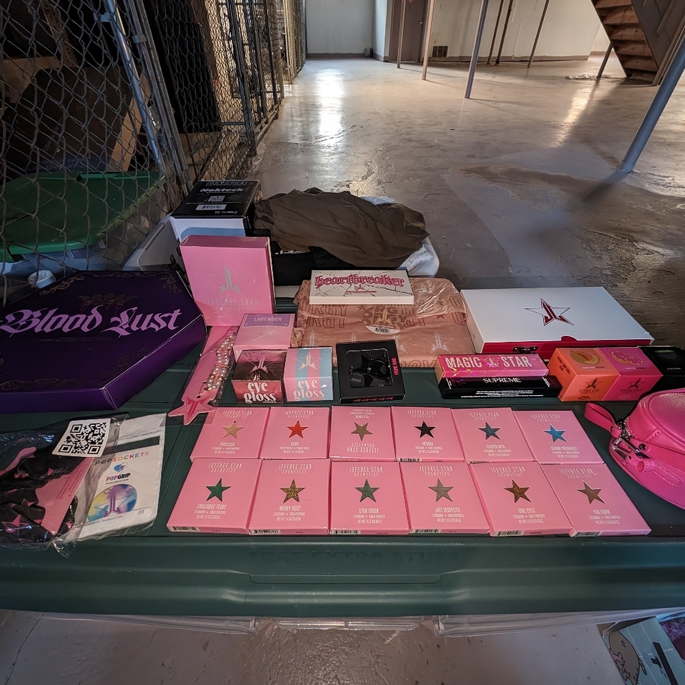 Jeffree Star Mystery Box